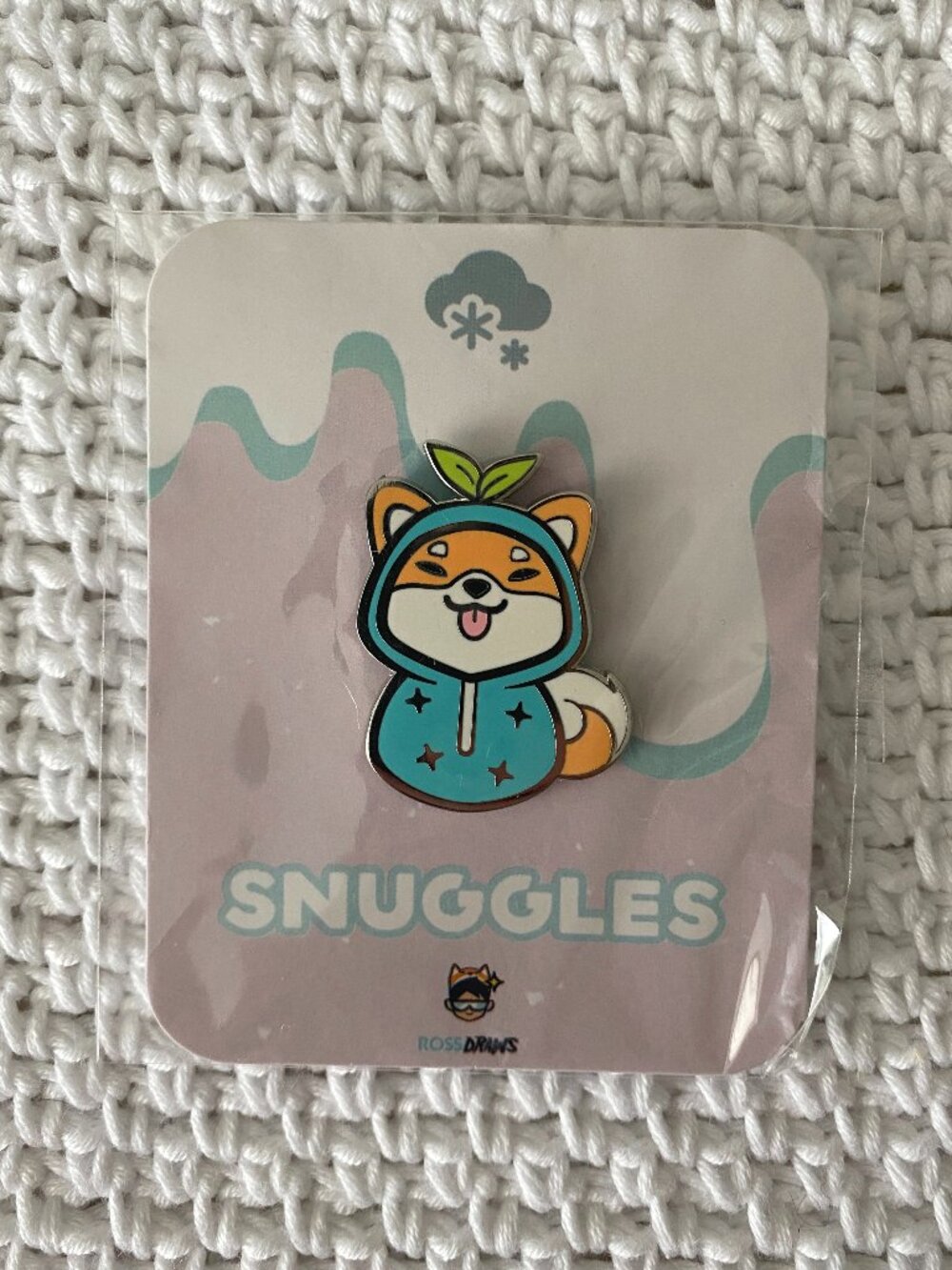 RossDraws (Ross Tran) "Snuggles" Milo Enamel Pin